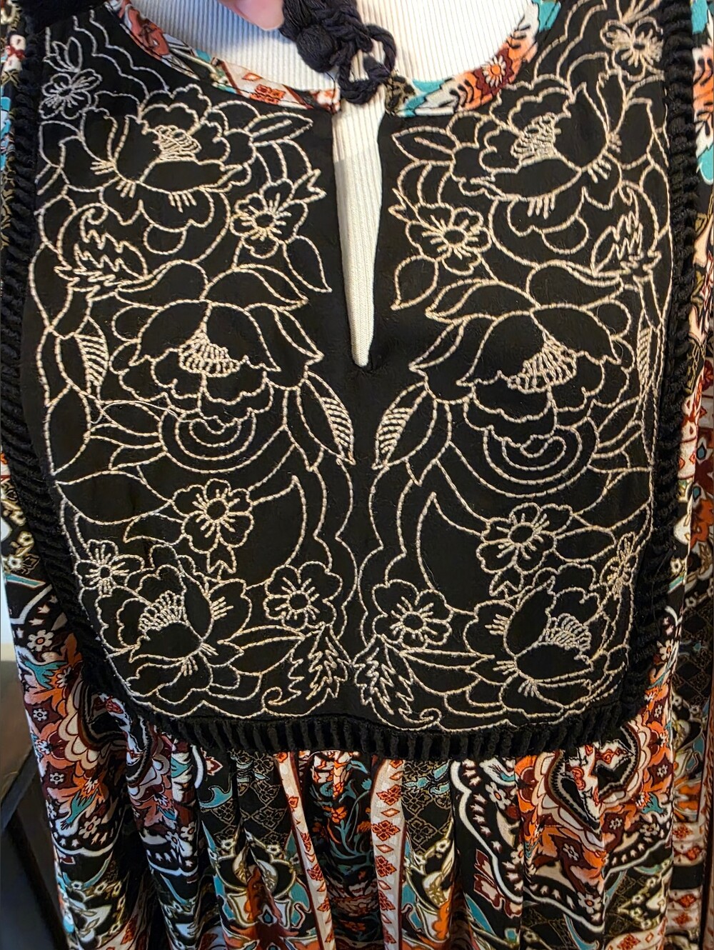 Xhilaration Size Large Boho Embroidered long sleeve lined fall dress hippie styl - Picture 4 of 11